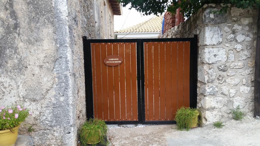 Carsazzio Cottage House Kariá Esterno foto