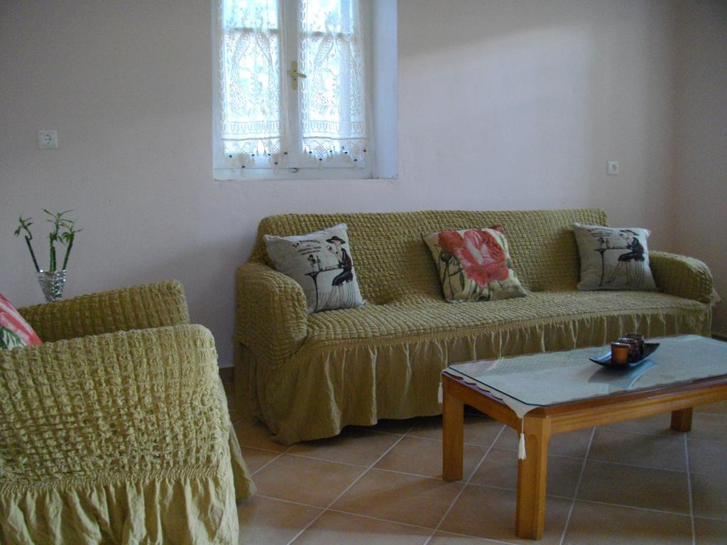 Carsazzio Cottage House Kariá Esterno foto