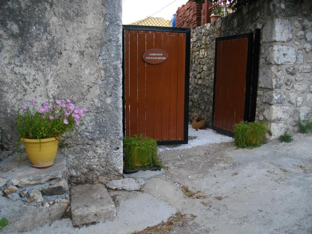 Carsazzio Cottage House Kariá Esterno foto